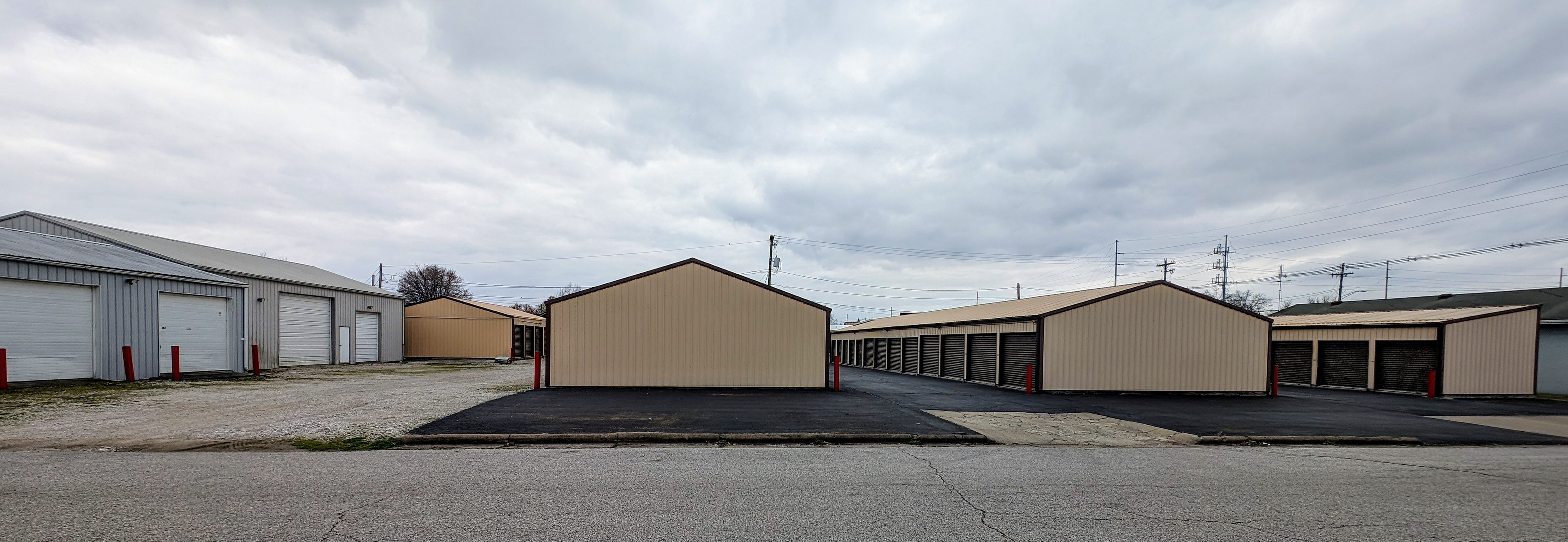 drive up storage units tell city in